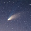 Kometa Hale-Bopp (widoczna w 1997 roku). Zdj. wikipedia.pl (Creative Commons)